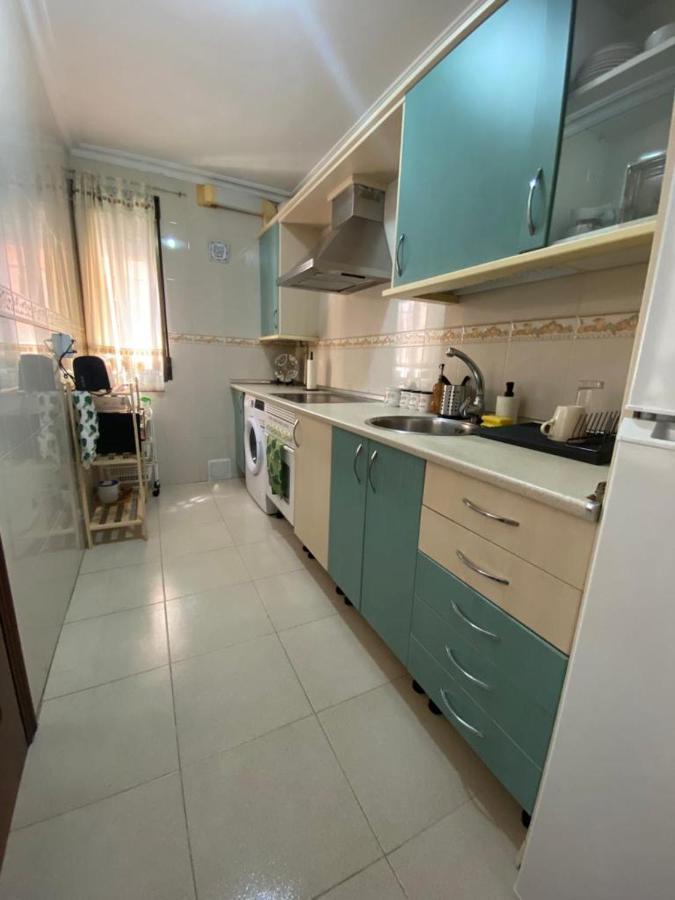 Apartamento Familiar En Barrio Reina Victoria Huelva Dış mekan fotoğraf